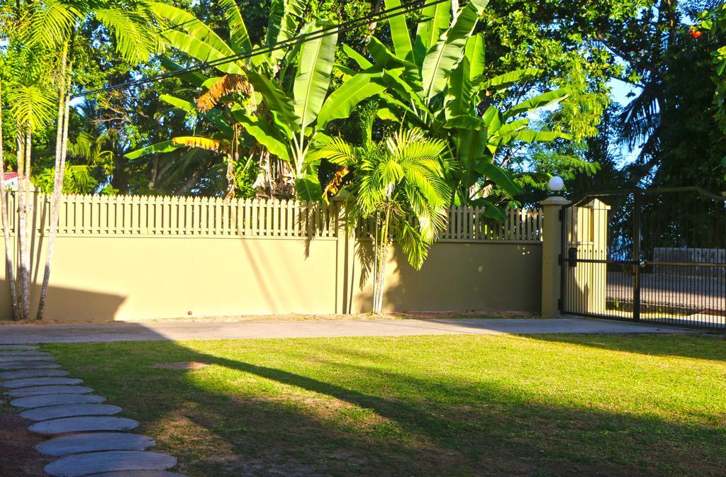 באיה סיינטה אנה Villa Saint Sauveur מראה חיצוני תמונה