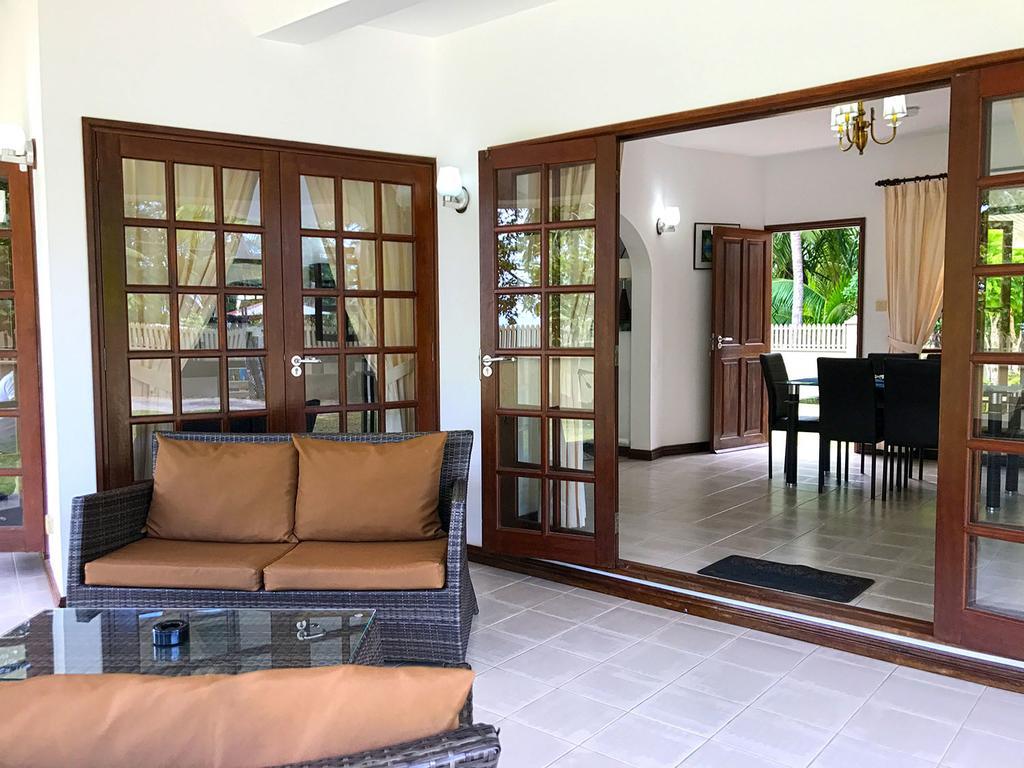 באיה סיינטה אנה Villa Saint Sauveur מראה חיצוני תמונה
